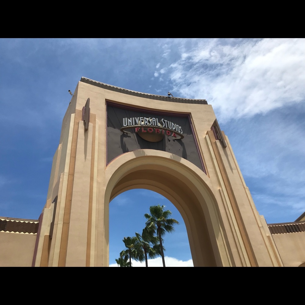 Meet your Posher, Kharri